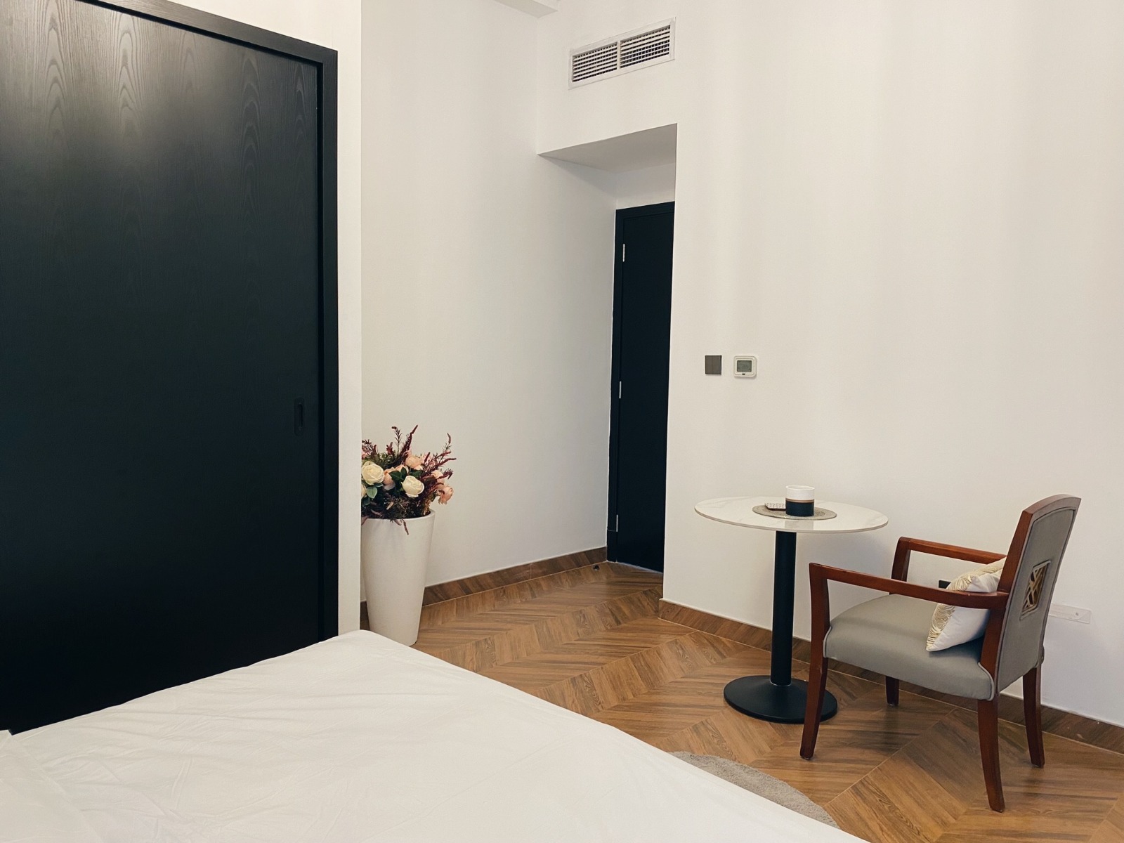 WhatsApp Image 2025-12-17 at 18.33.35