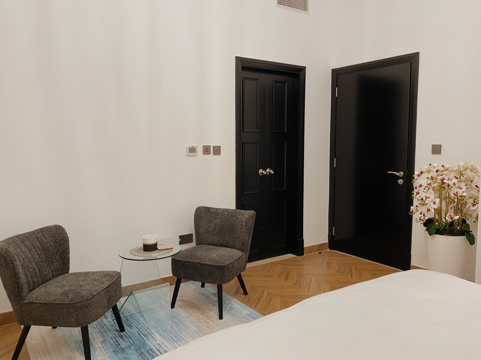 WhatsApp Image 2025-12-17 at 18.33.46 (1)