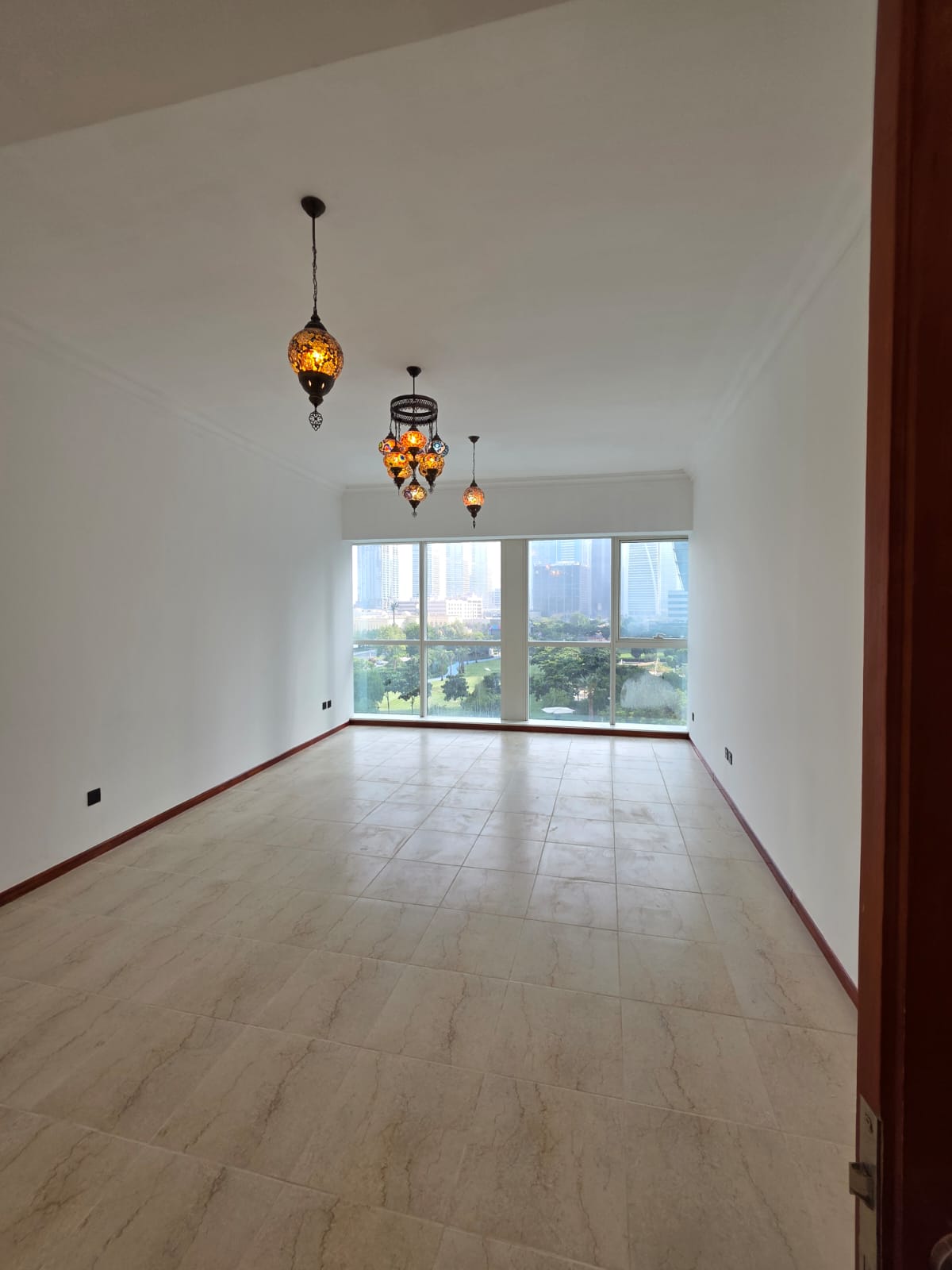 WhatsApp Image 2025-12-17 at 18.44.43