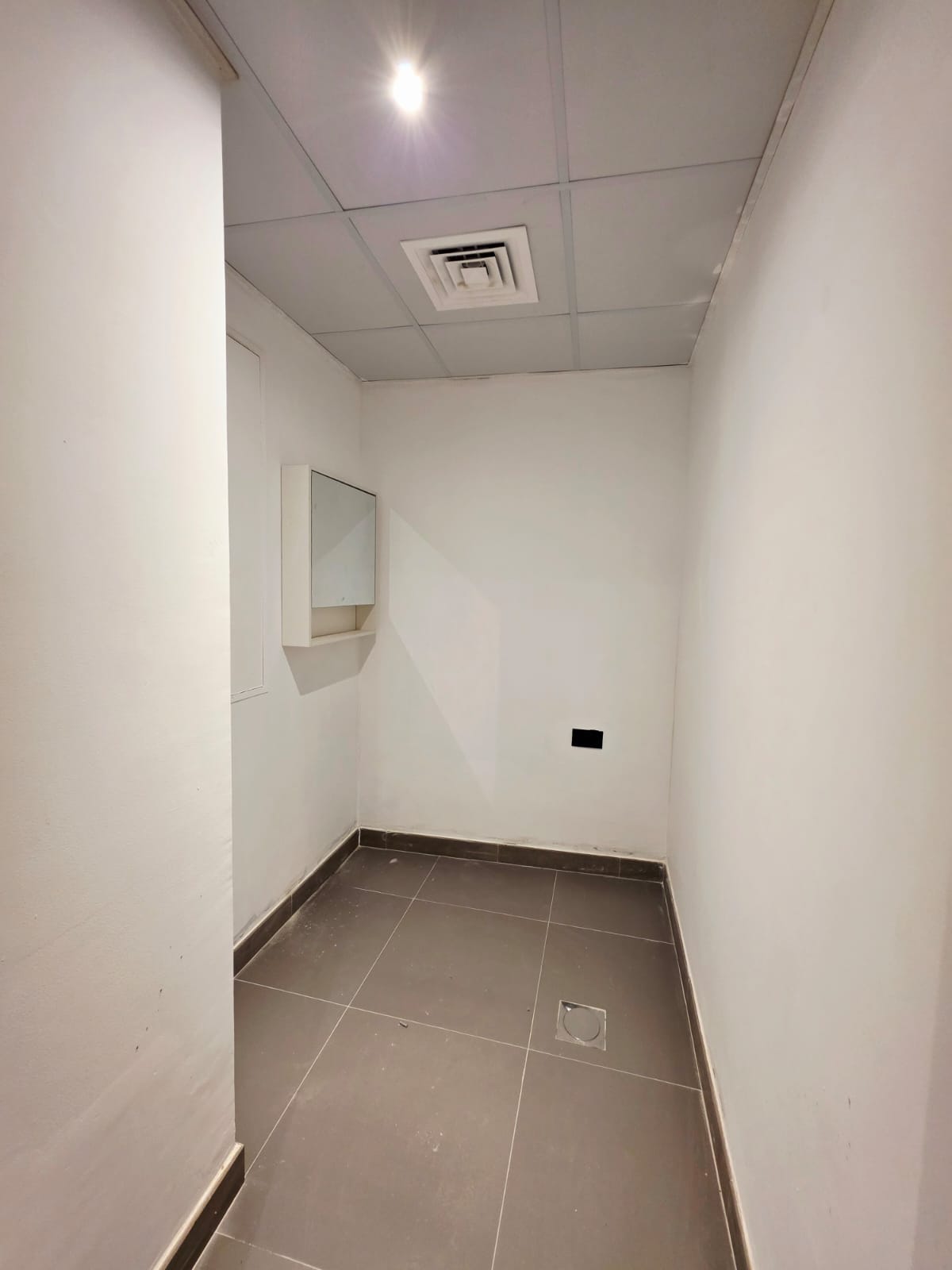 WhatsApp Image 2025-12-17 at 18.44.49