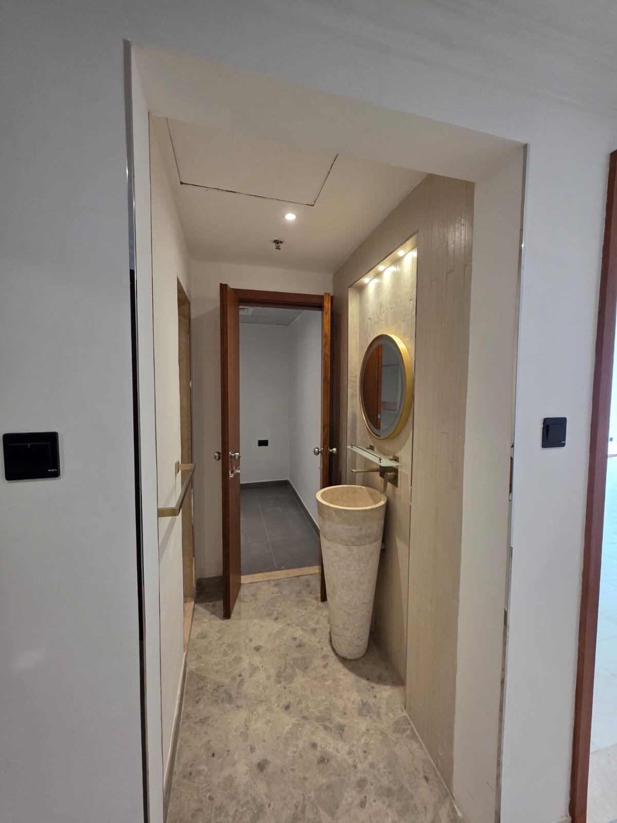 WhatsApp Image 2025-12-17 at 18.44.54