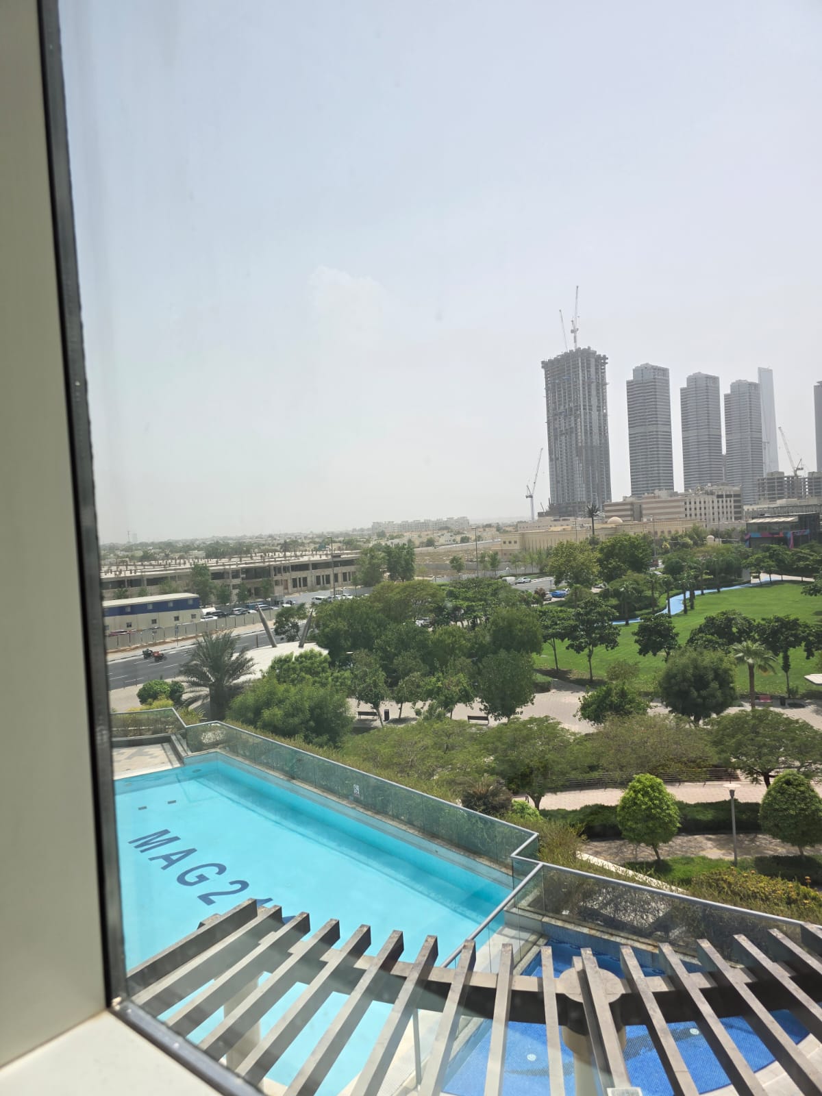 WhatsApp Image 2025-12-17 at 18.45.00